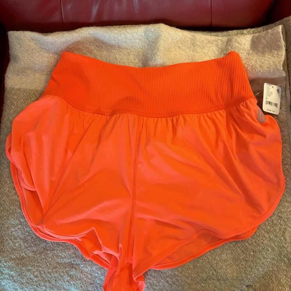 Free People Athletic Shorts🌻✌🏾NWT